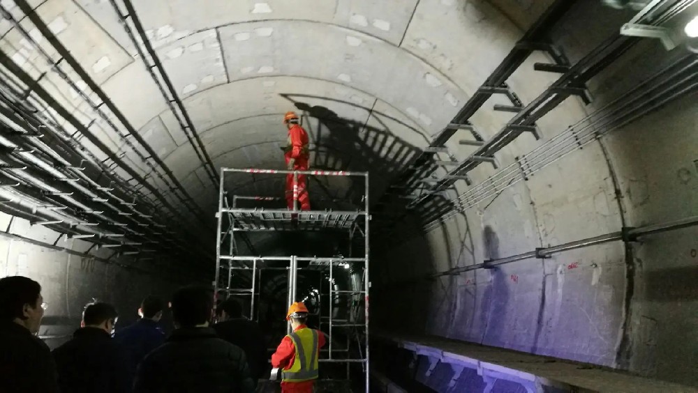 深圳地铁线路病害整治及养护维修